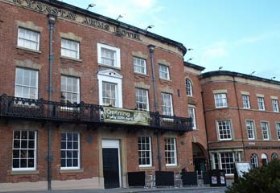 Wynnstay Arms Hotel Exterior Shot